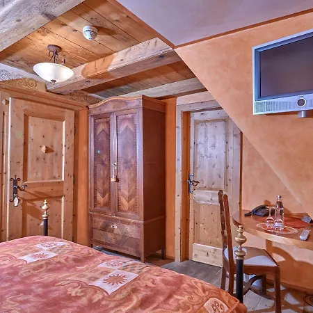 Guest house Historik Gotisches Haus Garni 4*