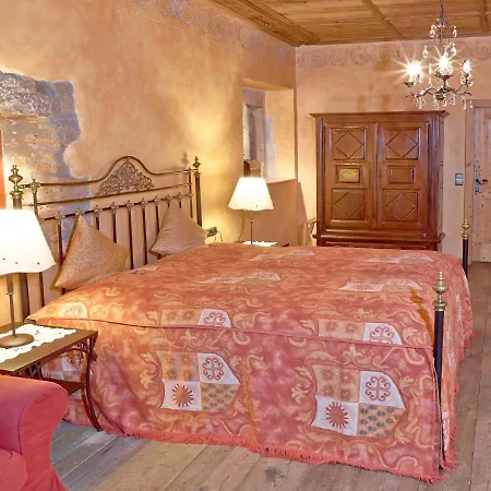 Guest house Historik Gotisches Haus Garni 4*
