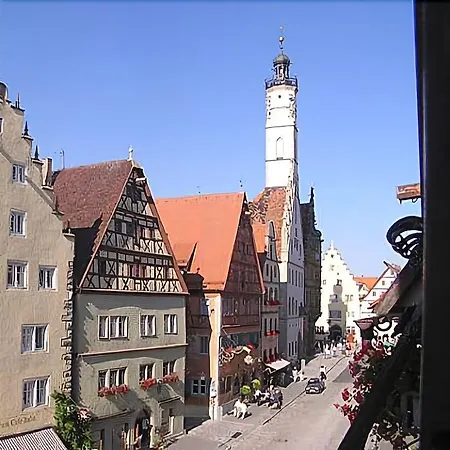 Gotisches Haus 4*