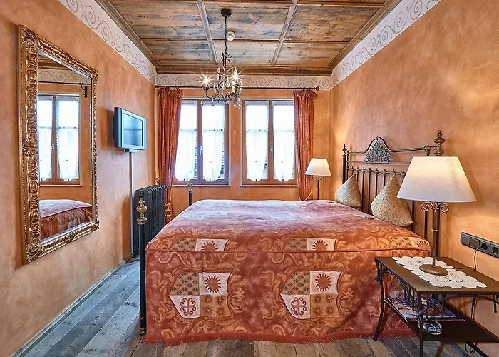 Historik Gotisches Haus Garni Pensionat