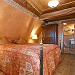 Historik Gotisches Haus Garni Gæstehus 4*