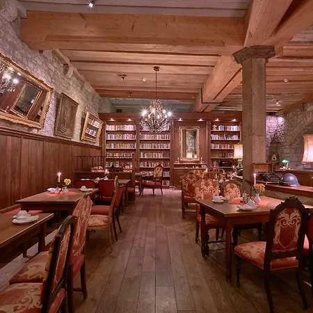Gasthof Historik Gotisches Haus Garni