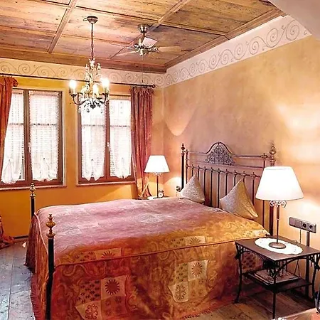 Gasthof Historik Gotisches Haus Garni