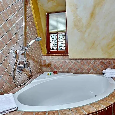 Historik Gotisches Haus Garni 4* Rothenburg ob der Tauber